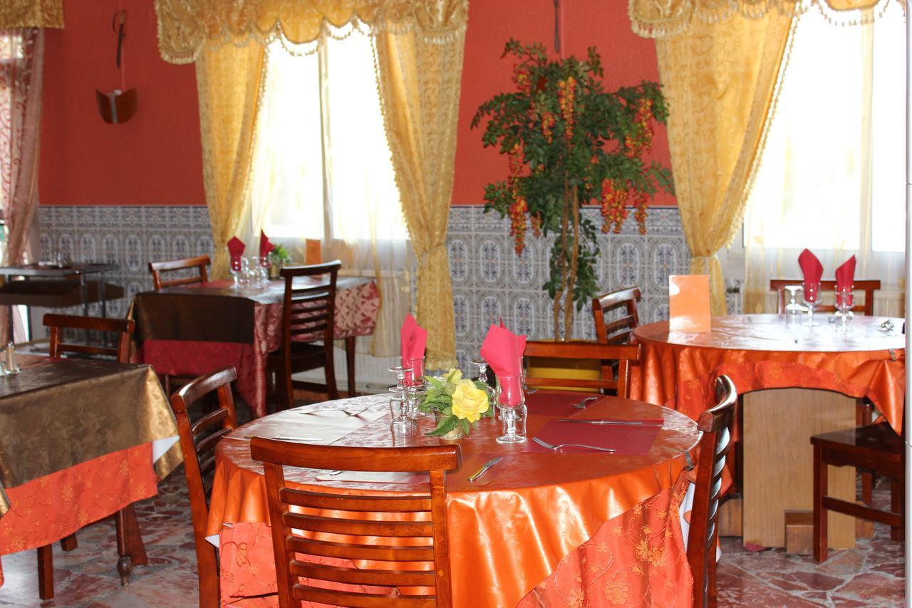 Hotel Restaurant La Garenne Tresserre Eksteriør bilde