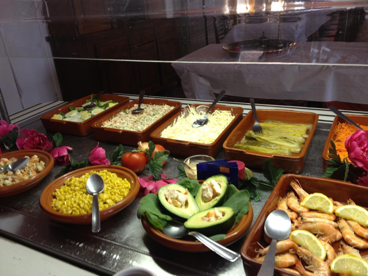 Hotel Restaurant La Garenne Tresserre Eksteriør bilde